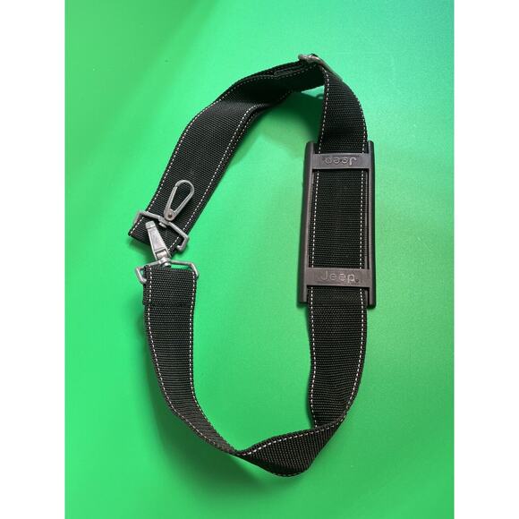 Jeep Brand Garment Bag Luggage Green 24” Folding Hanging Strap Unique - Picture 9 of 10